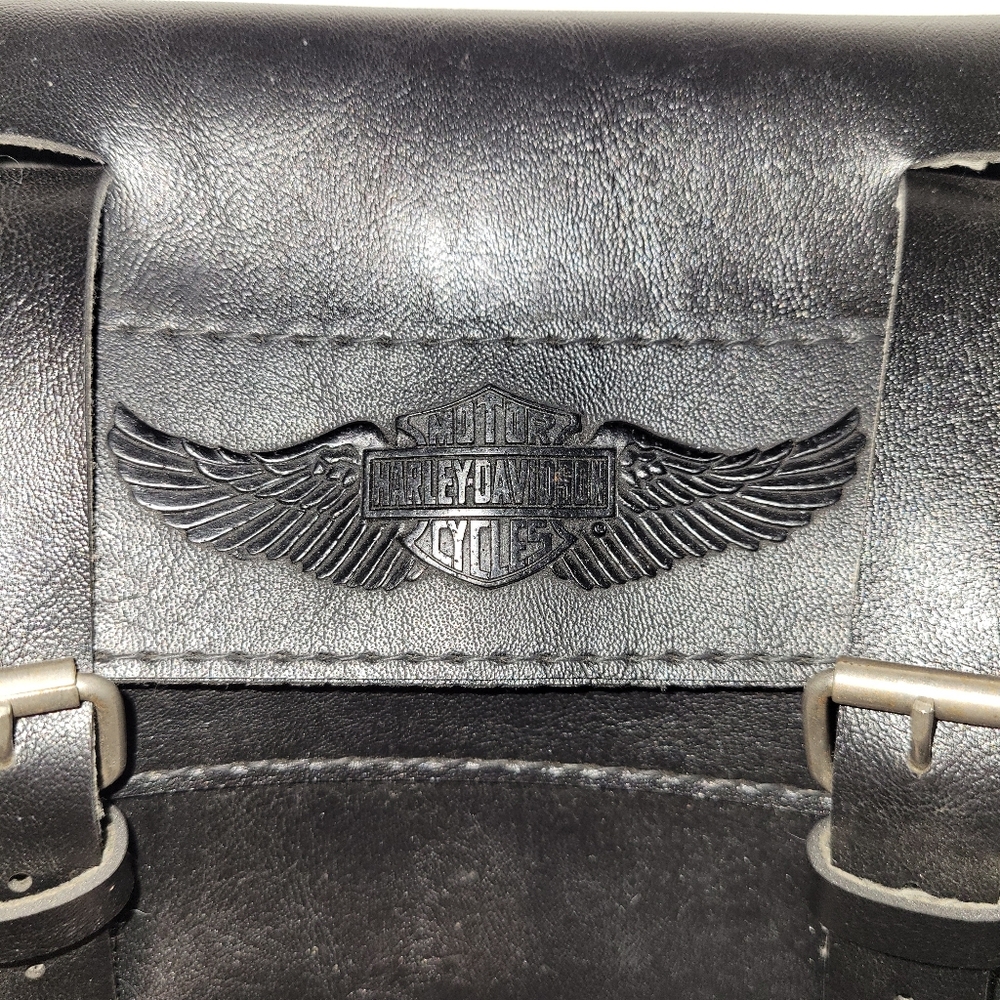 Harley Davidson Small Leather Bag Black 8L × 6H x 4W